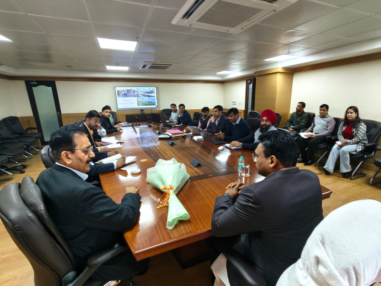 उत्तराखंड में 'ट्रांसपोर्ट क्रांति': धामी सरकार का ई-बीआरटीएस, पीआरटी और रोपवे प्रोजेक्ट्स पर बड़ा एक्शन